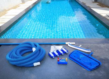 Pool Maintenance in Huntington Beach, California by South Cali Pool Cleaners