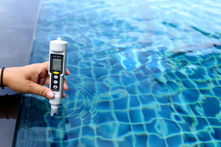 Pool Water Test by South Cali Pool Cleaners